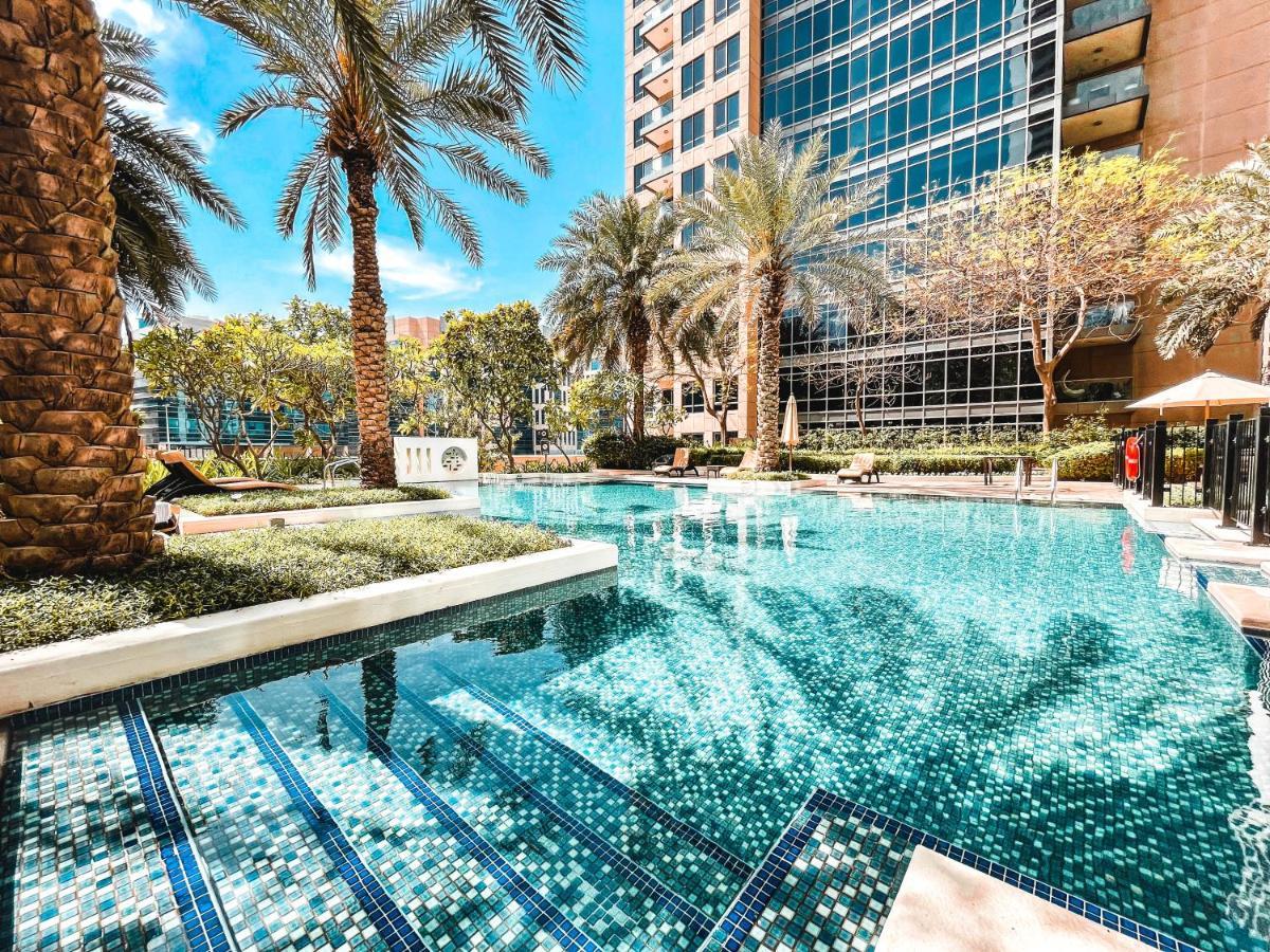 Elite Royal Apartment - Panoramic Full Burj Khalifa, Fountain & Skyline View - Baron Дубай Екстер'єр фото