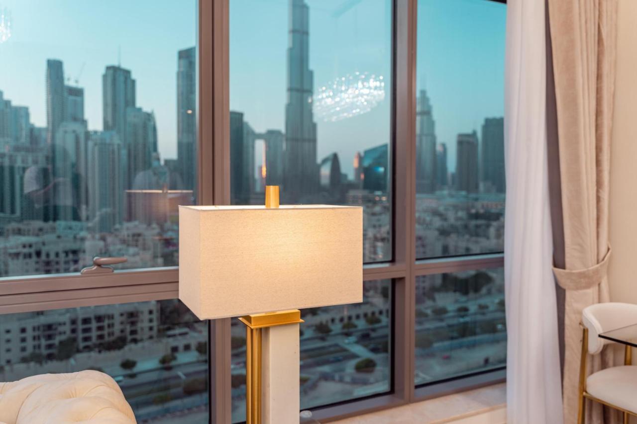 Elite Royal Apartment - Panoramic Full Burj Khalifa, Fountain & Skyline View - Baron Дубай Екстер'єр фото