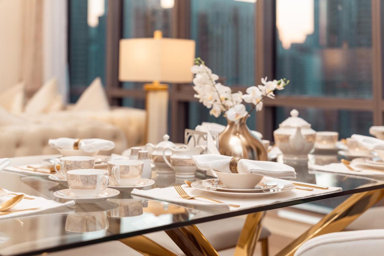Elite Royal Apartment - Panoramic Full Burj Khalifa, Fountain & Skyline View - Baron Дубай Екстер'єр фото